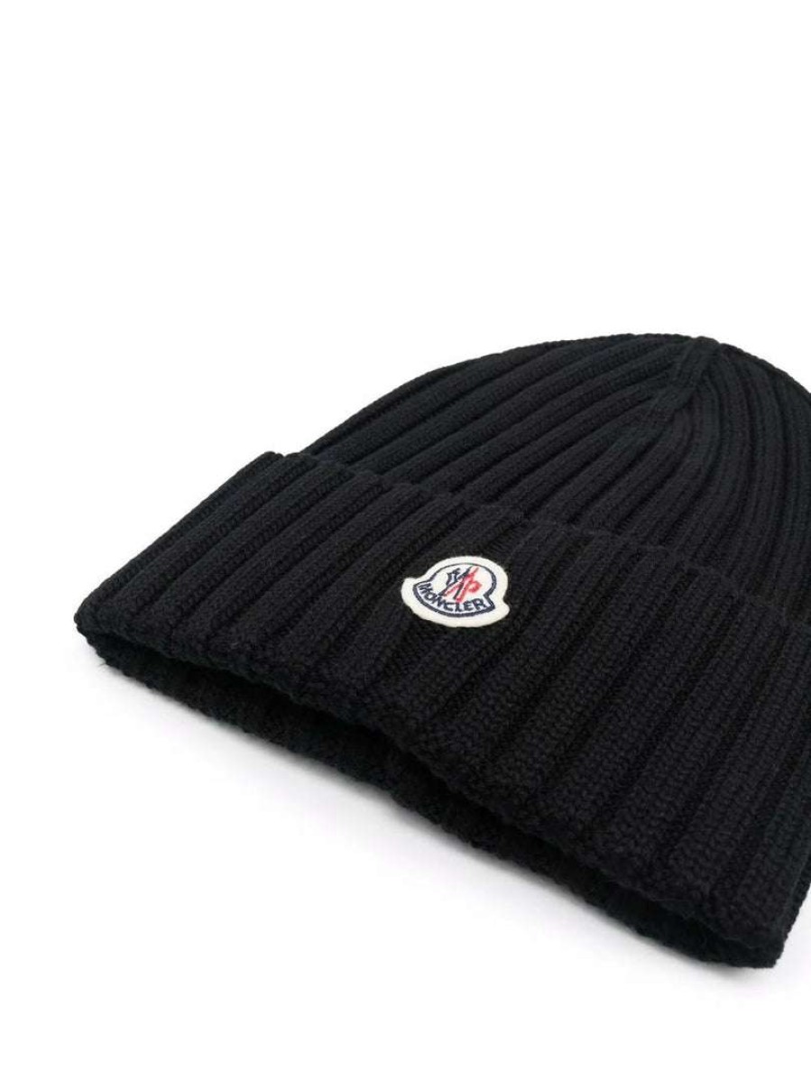 Accessories * | Moncler Black 'Ribbed Logo Beanie Hat'